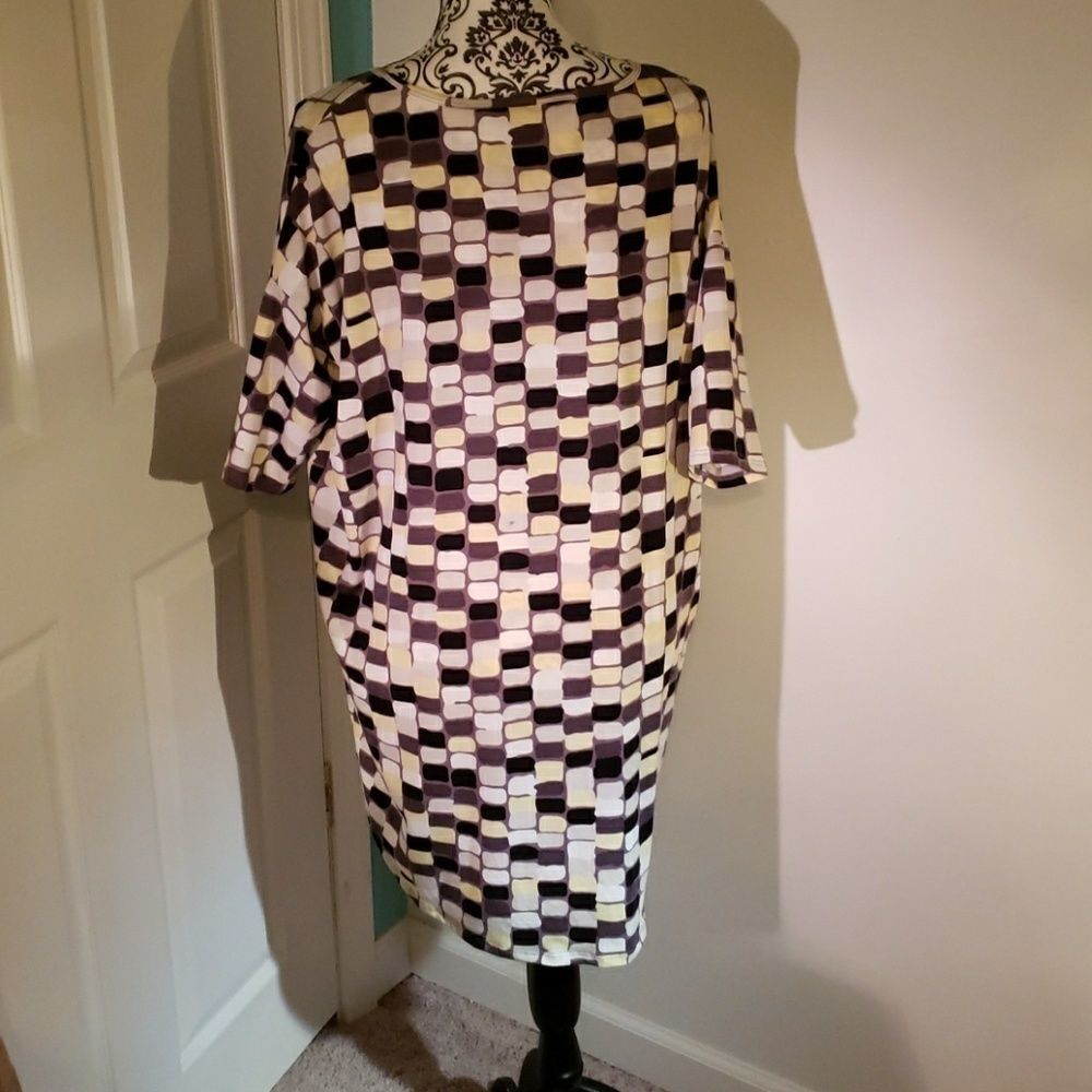 LulaRoe Irma - Picture 3 of 3